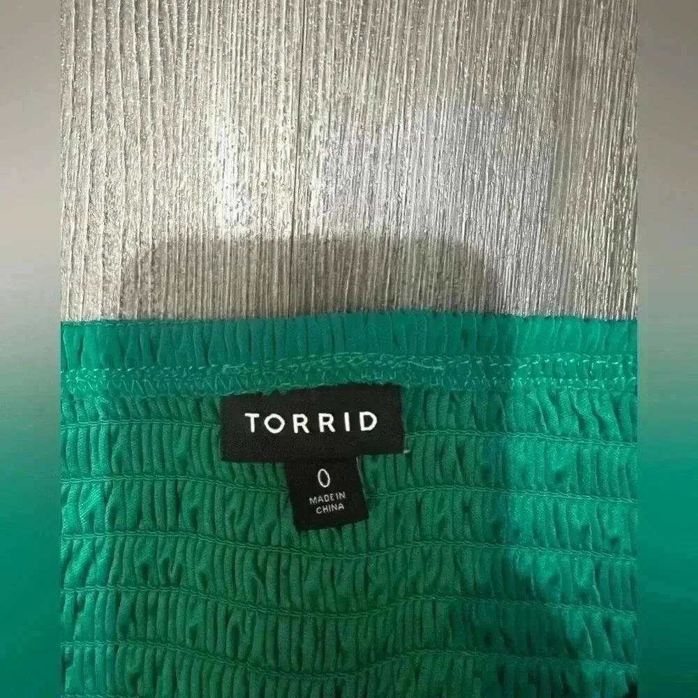 Torrid Size 0 Beautiful Emerald Green Spaghetti Adjustable Strap, great Quality - Picture 6 of 10